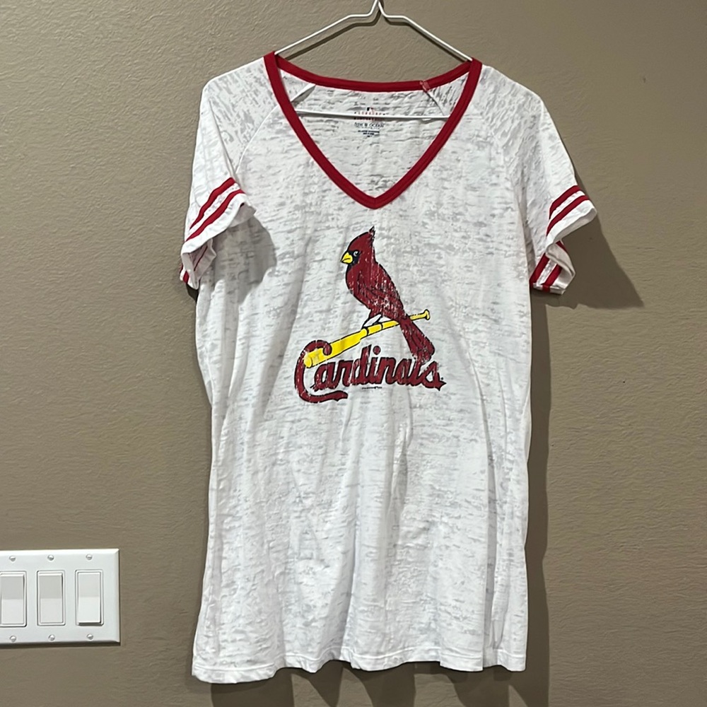 Like New Women’s 2XL St. Louis Cardinals t-shirt